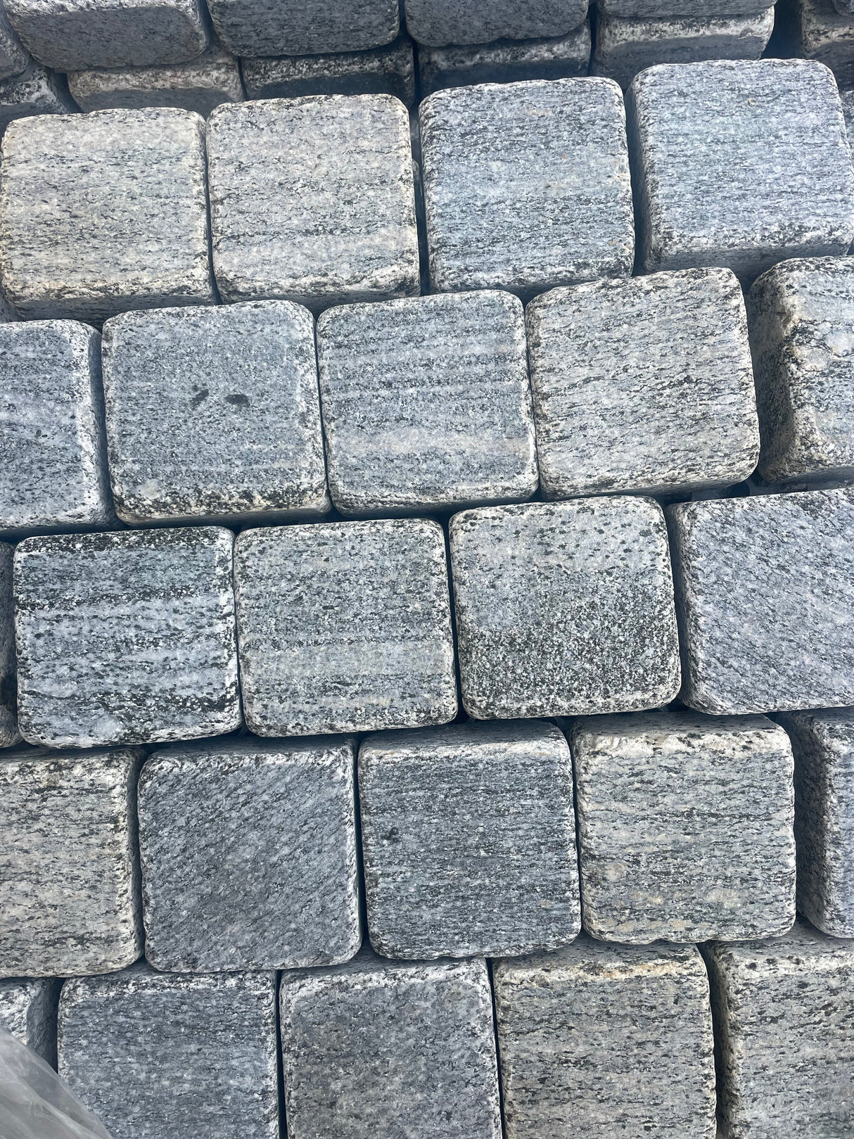 Santiago Dark Brostein på nett 5CM