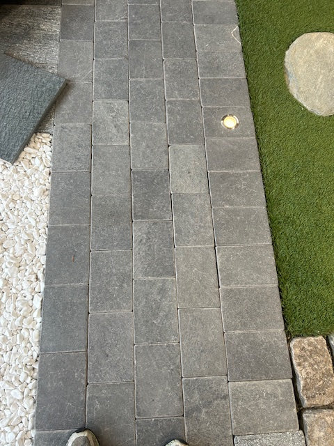 Granitt belegningsstein