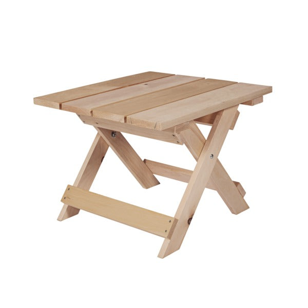 Praktisk, firkantet sidebord laget i kraftig sedertre. Bordet er sammenleggbart og passer fint sammen med resten av møblene i samme serie. Treverket vil gradvis få en sølvgrå patina. Bordet leveres helt ferdig montert. H: 53 cm / B: 70 cm / D: 70 cm. image