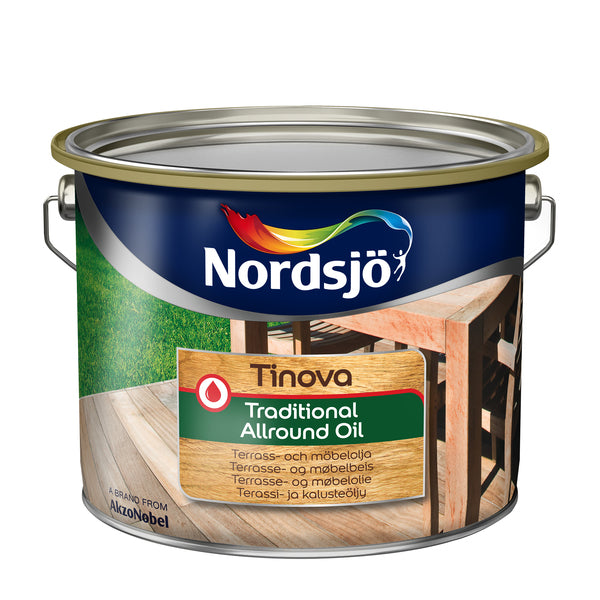 Tinova Traditional Allround Oil er en vannavvisende behandling beregnet for ulike treslag som furu, gran, sedertre, lerk. Terrassebeisen brukes til terrassegulv og hagemøbler av trykkimpregnert tre o.l. Den trenger godt inn i underlaget og hindrer fuktinntrengning og oppsprekking. Underlaget skal være tørt (maks 16 vekt-%) og rengjort. Nytt treverk: Nytt tre behandles 1-2 ganger med Tinova Traditional Allround Oil avhengig av treets kvalitet og sugeevne. Tidligere oljet: Tidligere behandlede flater rengj...