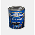 Hammerite er det originale produktet som i sin tid ble spesielt utviklet for bruk på metall. Enten det er nytt metall som skal beskyttes, eller gammelt met all med rustangrep som trenger en oppfriskning. Hammerite stopper eksiterende rustangrep og beskytter mot nye. I tillegg gir produktet en utrolig hard og sl itesterk overflate som virkelig varer i mange år. Produktet fungerer som en pr imer, grunning og overflatefinish i en og samme operasjon. Finnes i Hammerslag , Glatt og Silkematt Finish.. image