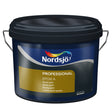 Professional Epoxy Gulv er en 2-komponent vannbasert Epoxy gulvmaling beregnet for betonggulv, men kan også brukes på gulv av tre eller sponplater. Egnet for gulv utsatt for mekanisk og kjemisk påkjenning i bolig, industri og handel. Nye betonggulv skal være tørre og rene fra støv, olje og andre urenheter og herdet minst en uke. Sementhud fjernes ved sliping, sandblåsing eller syrevask. Ved overmaling av tidligere maling skal flaten rengjøres. Mattslipes og løstsittende maling fjernes. Ved grunning på su...