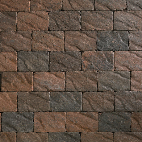 Multimix 50 struktur brun/koks er en flott farget belegningsstein i Multimix Struktur serien. Den har en livlig overflate og et rustikt utseende. Dim 130x195x50mm 