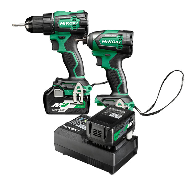 Verktøypakke som inneholder to kompakte og effektive 18V-verktøy, to MULTIVOLT-batterier og en hurtiglader. Borskrutrekker DS18DE: Meget kompakt borskrutrekker med enestående balanse. Vekt ca. 1,9 kg inkl. batteri. Høy hastighet og dreiemoment (maks. 70 Nm), for effektivt arbeid. Kick-back system (RFC) som reduserer vridning av underarmen og hånden ved fastkjøring. Slagskrutrekker WH18DE: Kompakt lett og effektiv slagskrutrekker med høy rotasjonshastighet og maksimalt dreiemoment på 175 Nm. Vekt på 1,6 k...