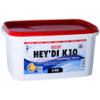 Heydi K10 er en flytende membran til fuktisolering av gulv og vegg i våtrom før montering av keramiske fliser. Heydi K10 er vanntett, forblir elastisk og kan oppta bevegelser i underlaget. Heydi K10 er testet iht. ETAG 022, har en ETA(European Technical Assessment) nr: 14/0361 og har reg.nr. 002/96 fra Fagrådet for Våtrom. image