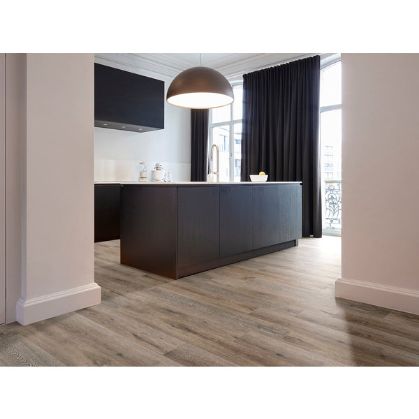 Klikkvinyl CoreTec med korkunderlag. Vanntett, støydemp, ripebestandig, ekstremt stabil. Tåler gulvvarme. V-fas 4s. 
Brun rustikk eik. 