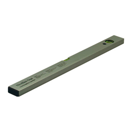 Et solid, brukervennlig aluminiumsvater på 120?cm med to libeller (horisontal og vertikal), ideelt for presise og raske avrettingsmålinger image