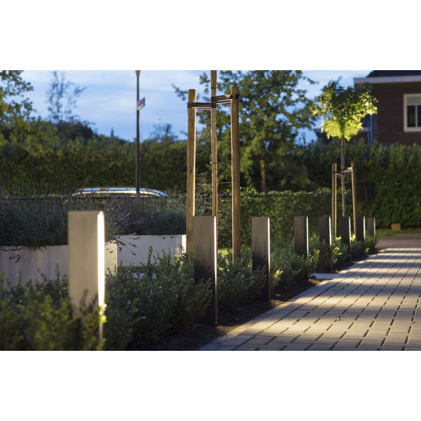 HUB PROTECTOR skal beskytte in-lite HUB-50 og HUB-100 transformatorer, hvor transformatoren er installert på yttervegg og utsatt for direkte regn. Ved bruk av plastikkdekselet trengs det 3mm ekstra plass, dette løses ved å løsne festeskruende to svinger. 